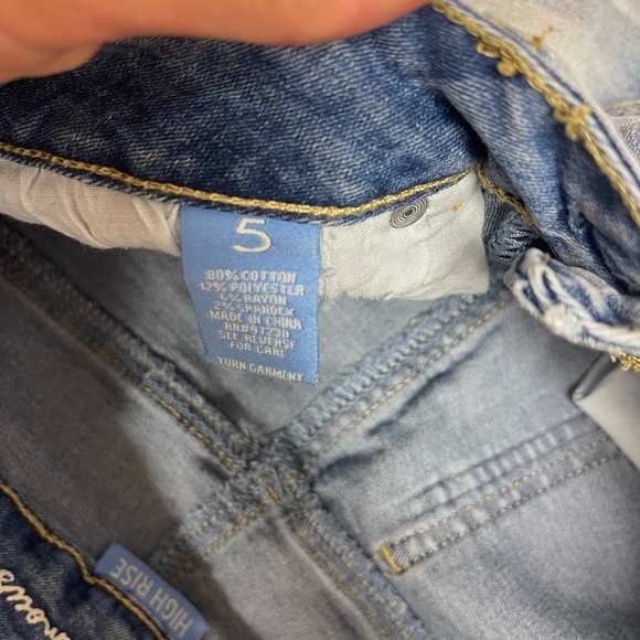 Almost Famous High Rise Distressed Cut Offs - Picture 4 of 6